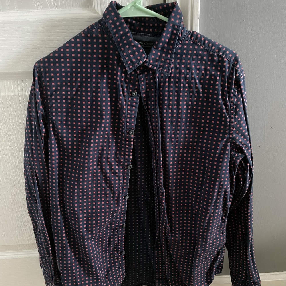 Banana Republic Custom 079 Wash Shirt